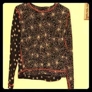 PRINT INSPIRED LONG=SLEEVE TSHIRT